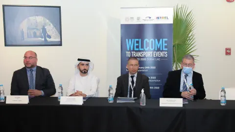 الطاقة والبنية التحتية تستعرض جهودها للتحول نحو النقل الذكي