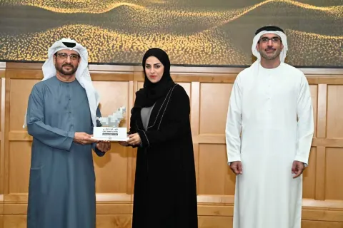 الامارات تبتكر 2025