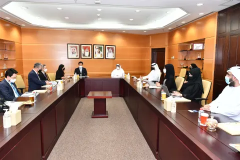 " الطاقة والبنية التحتية" تبحث تعزيز التعاون المشترك مع كوريا الجنوبية