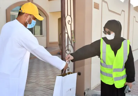 وزارة الطاقة والبنية التحتية تنظم مبادرة تطوعية في حي الرقايب في إمارة عجمان (بالتزامن مع اليوم العربي للتطوع واليوم العالمي للمهندسين)