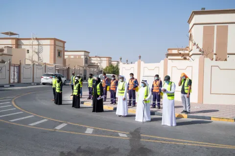 وزارة الطاقة والبنية التحتية تنظم مبادرة تطوعية في حي الرقايب في إمارة عجمان (بالتزامن مع اليوم العربي للتطوع واليوم العالمي للمهندسين)