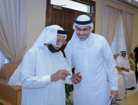 "الطاقة والبنية التحتية" تحتفي بكبار المواطنين بمناسبة اليوم العربي للتطوع