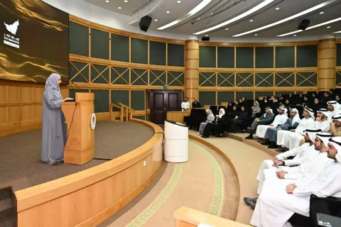 الامارات تبتكر 2025