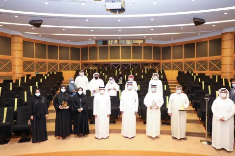 Energy and Infrastructure honors the first generation of retired employees