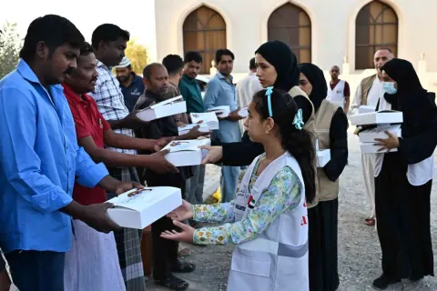 توزيع وجبات افطار رمضان في رأس الخيمة