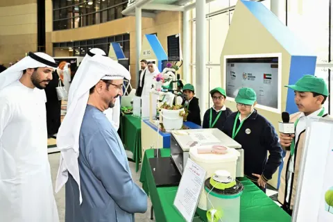 الامارات تبتكر 2025